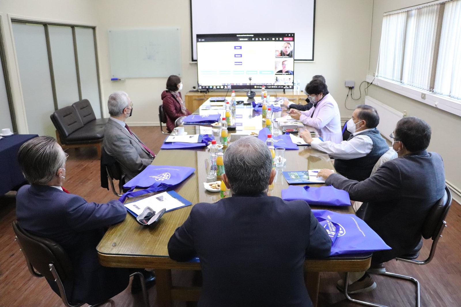 Centro de Biotecnología de la UdeC rindió su Cuenta Anual frente a Consejo Directivo y funcionarios