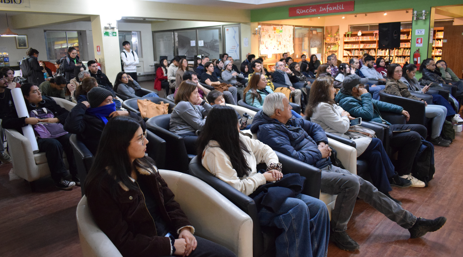 Café Científico CB-UdeC dio inicio a su ciclo 2026 con alta convocatoria y activa participación ciudadana