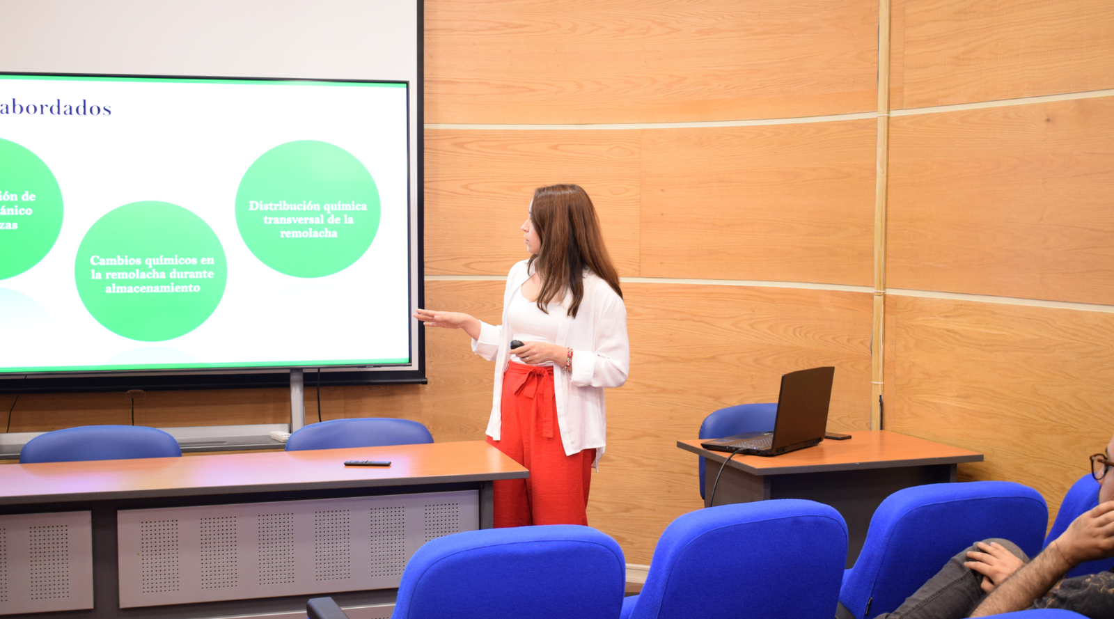 Charlas CB-UdeC de diciembre abordó el desarrollo de métodos analíticos sostenibles para la industria azucarera