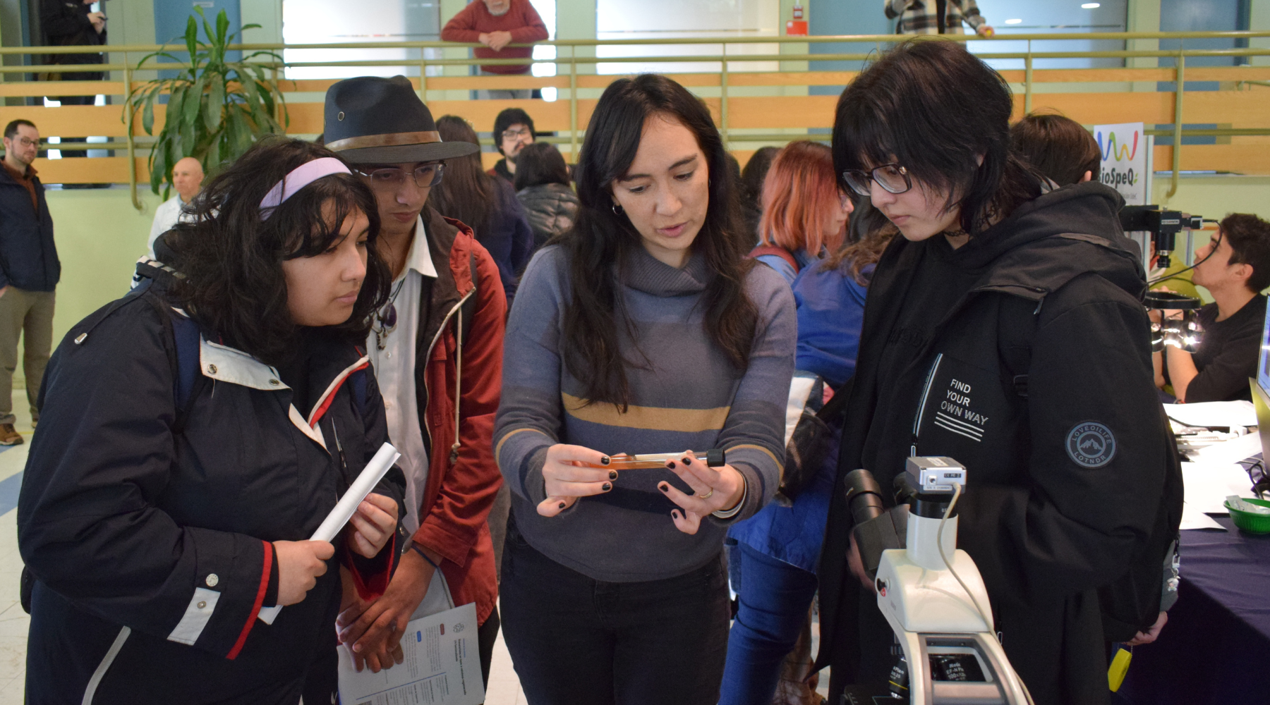 Centro de Biotecnología UdeC celebró el Día Internacional de la Biotecnología con una jornada de divulgación, ciencia y vinculación