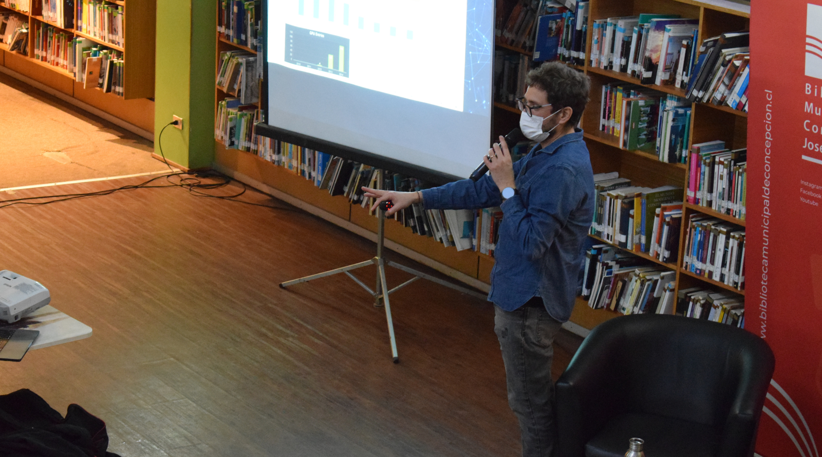 Inteligencia Artificial y salud pública protagonizaron una nueva jornada de Café Científico en Concepción