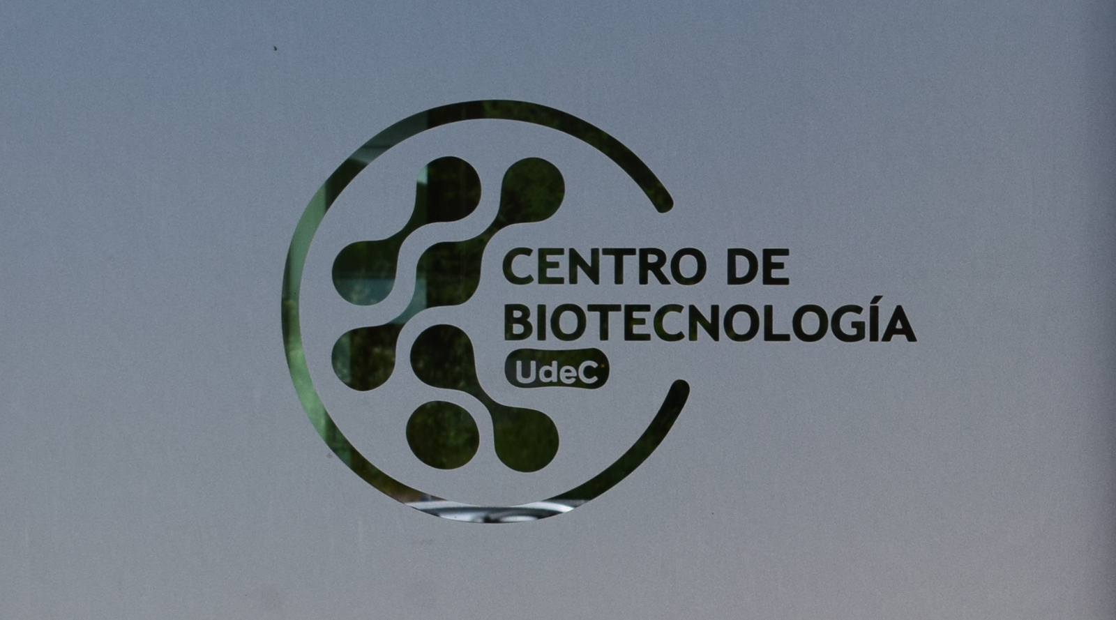 Investigadores del Centro de Biotecnología UdeC participan en la adjudicación de importantes Centros de Investigación e innovación a nivel nacional