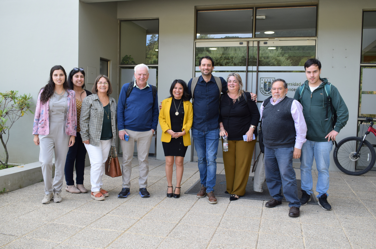 Representantes de Botanical Solution visitan instalaciones del Centro ...
