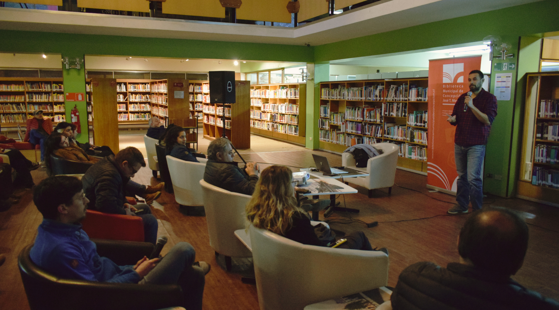 Exitosa jornada en torno a la sustentabilidad de la madera se vivió en el Café Científico de septiembre