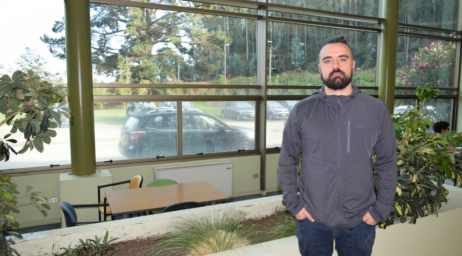 Dr. Diego Valenzuela y el primer Café Científico 2023