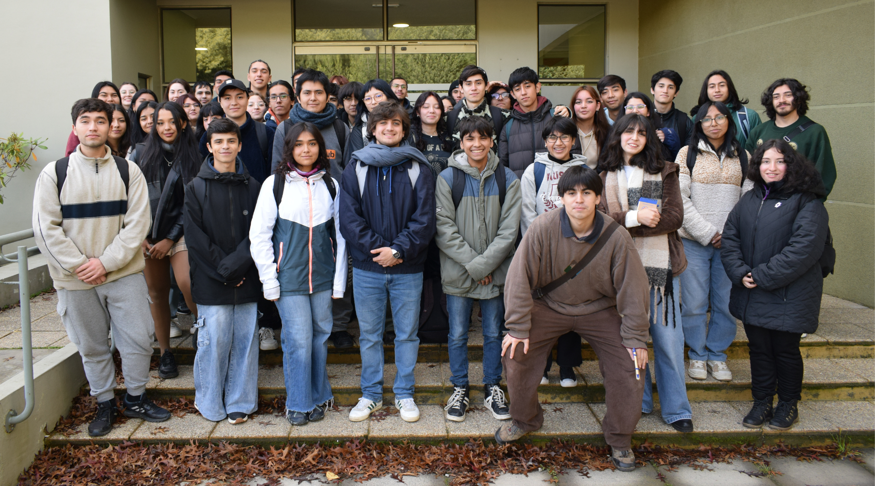 Estudiantes de Bioquímica visitaron laboratorios del Centro de Biotecnología